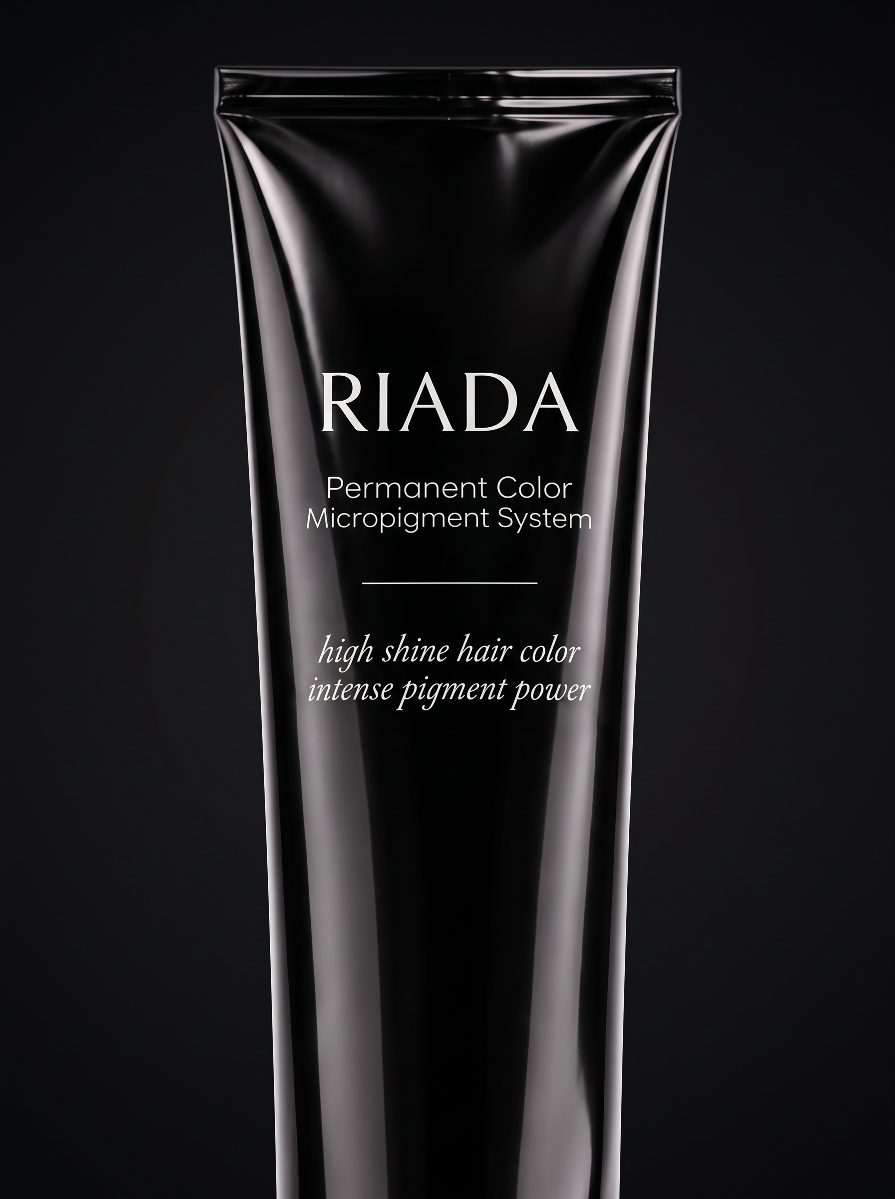 RIADA Permanent Color tüp yakın planı